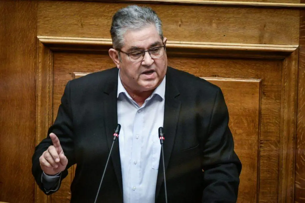 ΕΚΕ και ΕΠΑΝ: Επιστολή στον Δημήτρη Κουτσούμπα